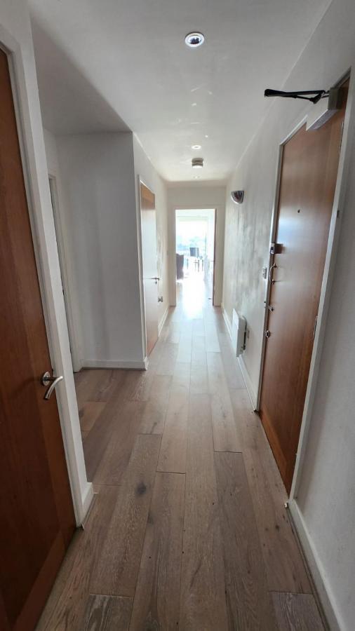 Luxury 2 Bed Apartment Excel London Exterior photo